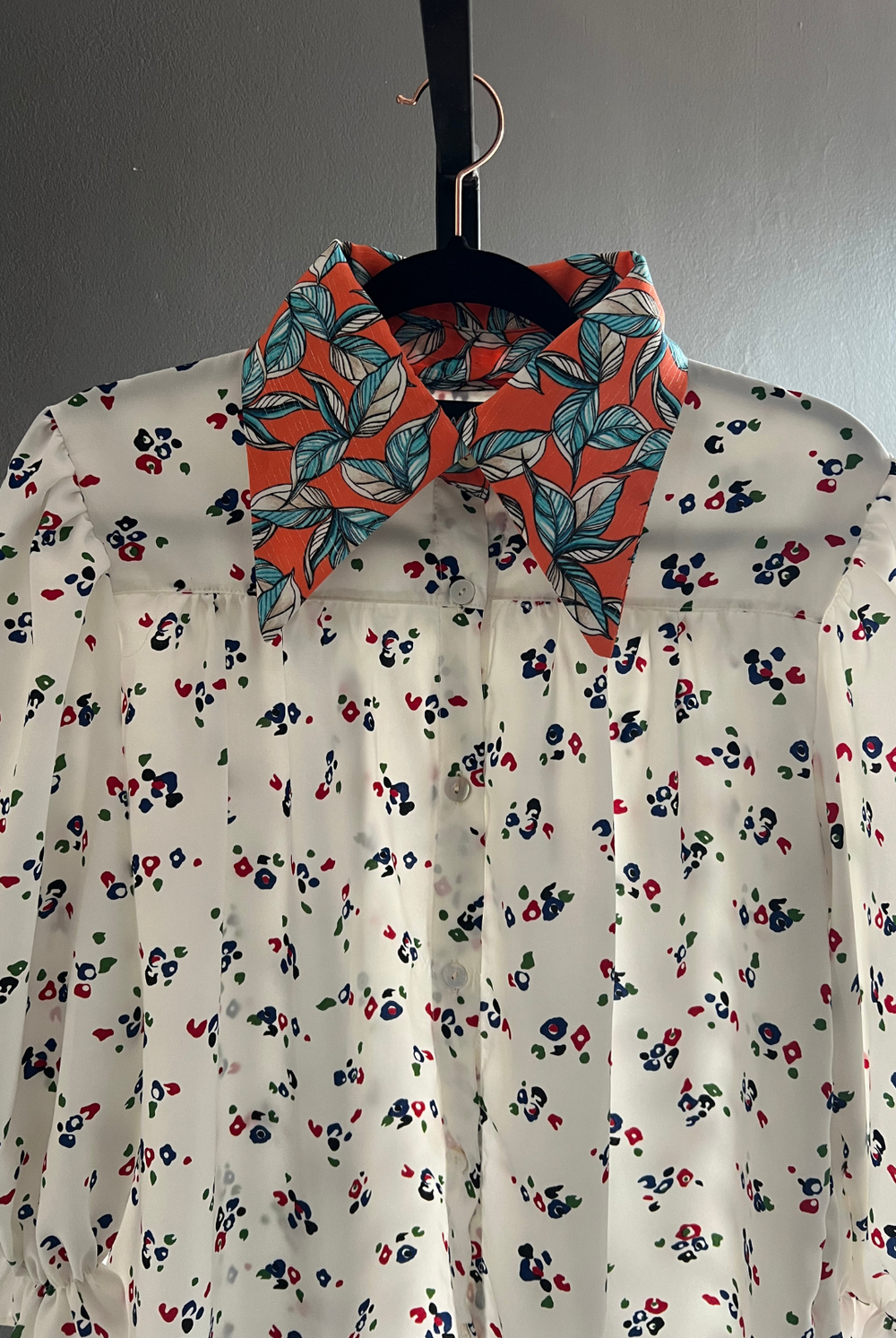 Blusa Rafaela White Flowers