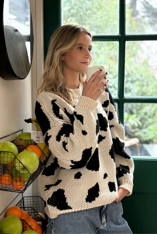 Sweater cow