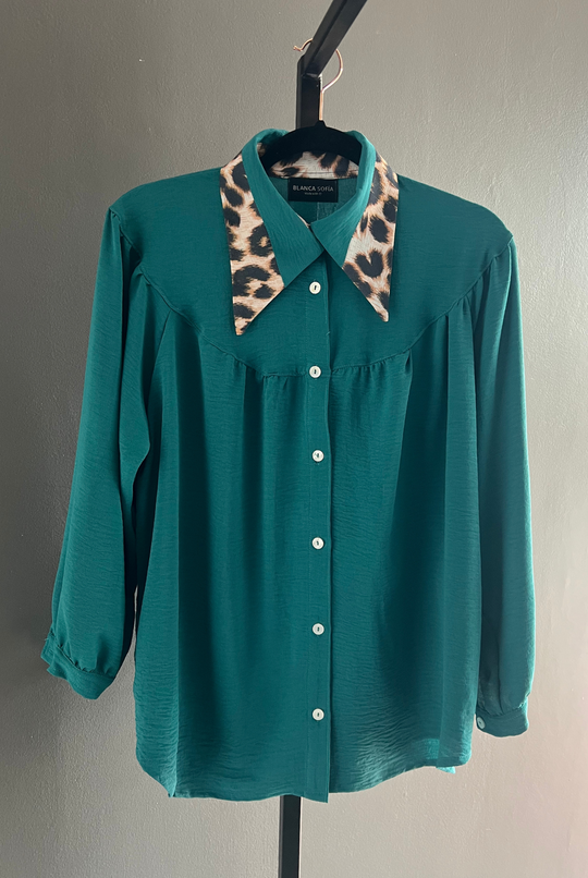 Blusa Sándalo Petróleo