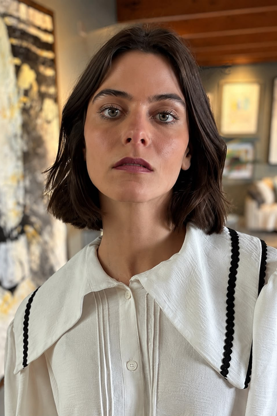 Blusa Queen Elisa White