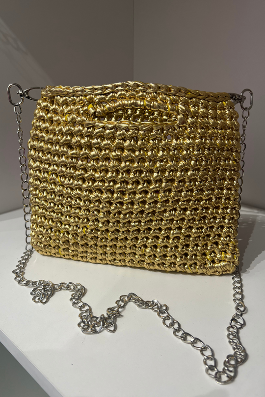 Cartera Rafia Dorado