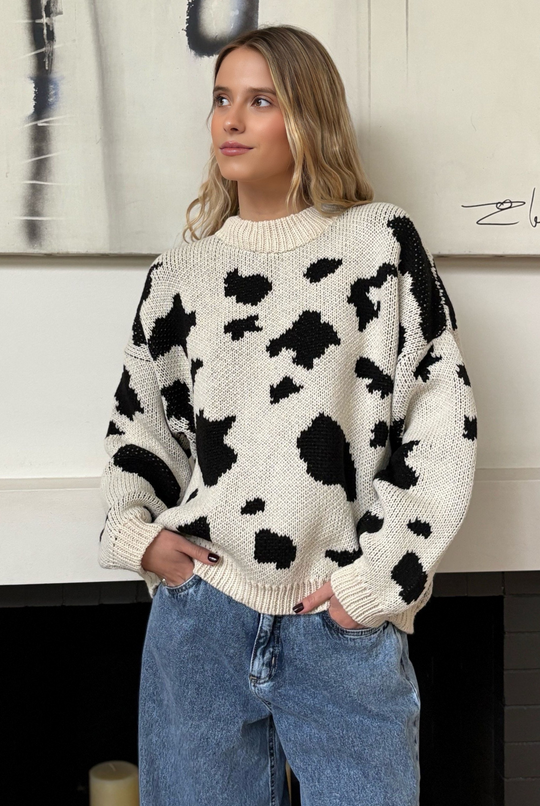 Sweater cow