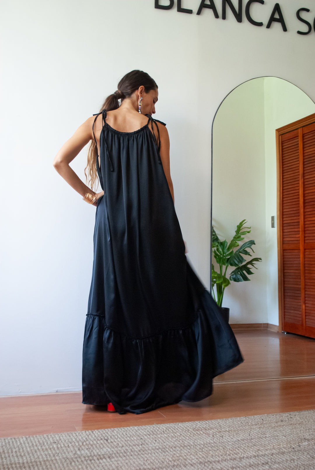 Vestido Cantabria Black