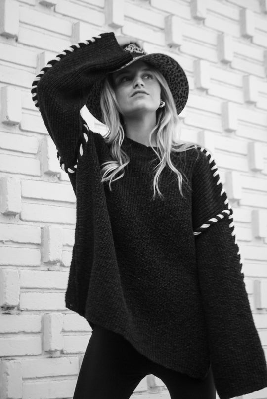 Pre venta  Sweater Berlín Black