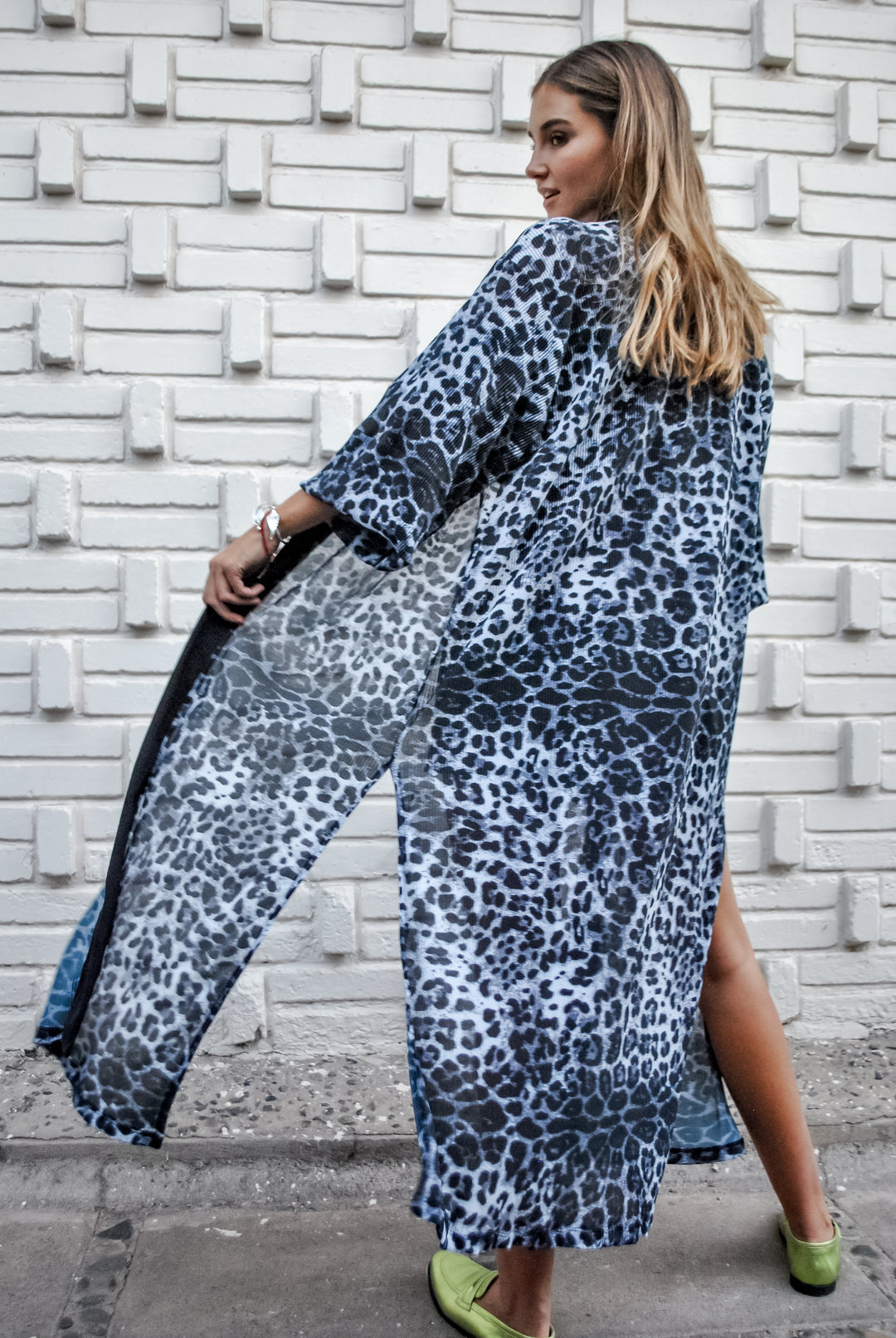 Kimono Chaira Gray Leopard